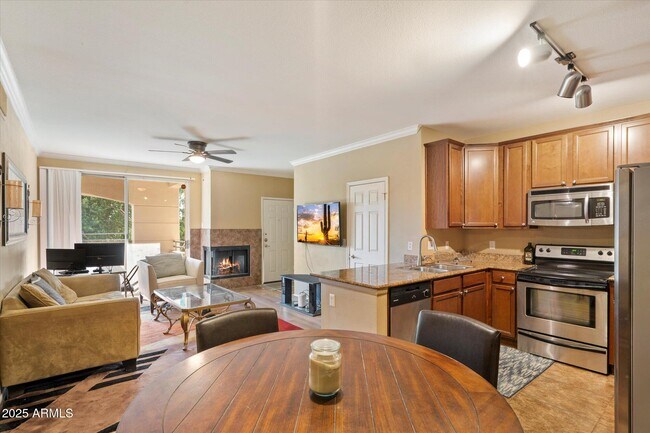 Building Photo - 7009 E Acoma Dr