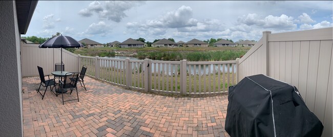 Building Photo - 13335 Crest Lake Dr