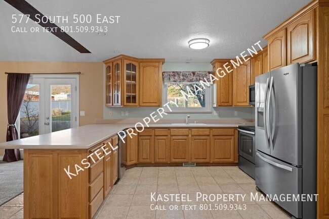 Building Photo - 577 S 500 E St