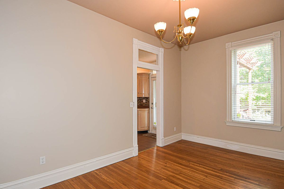 Building Photo - 2322 Virginia Ave