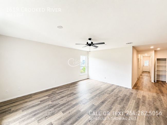 Building Photo - 1619 Crooked River