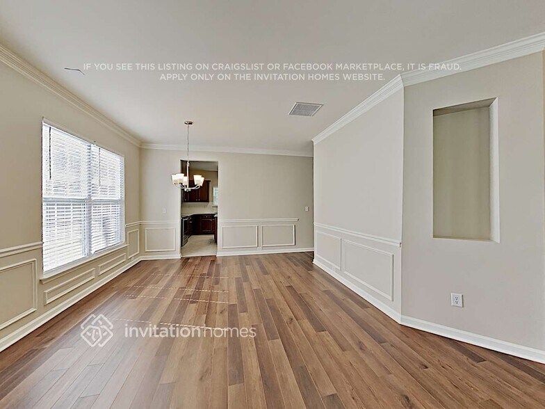 Building Photo - 3434 Crutchfield Pl