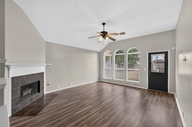 Building Photo - 30303 Mesa Valley Dr