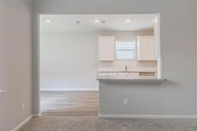 Building Photo - 136 Emma Dr