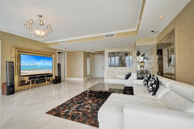 Building Photo - 18201 Collins Ave