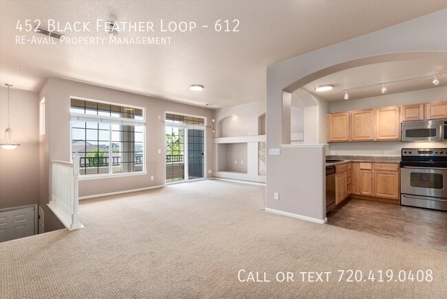 Building Photo - 452 Black Feather Loop