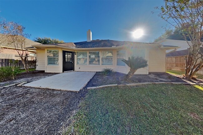 Building Photo - 1114 Woodley Bend