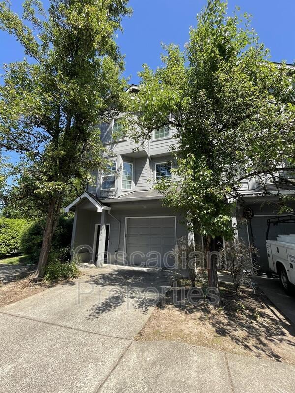 Building Photo - 6170 SE Lake Rd