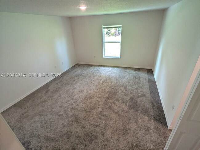 Building Photo - 1329 Biarritz St NW