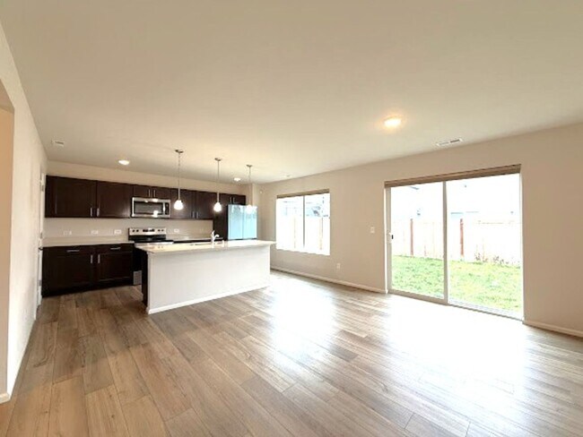 Building Photo - A Perfect Blend of New & Timeless – 4BR, 3BA Haven