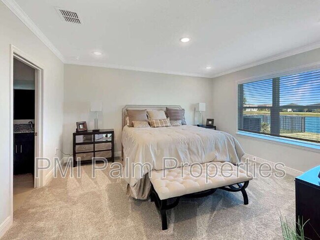 Building Photo - 9399 Serapis Wy