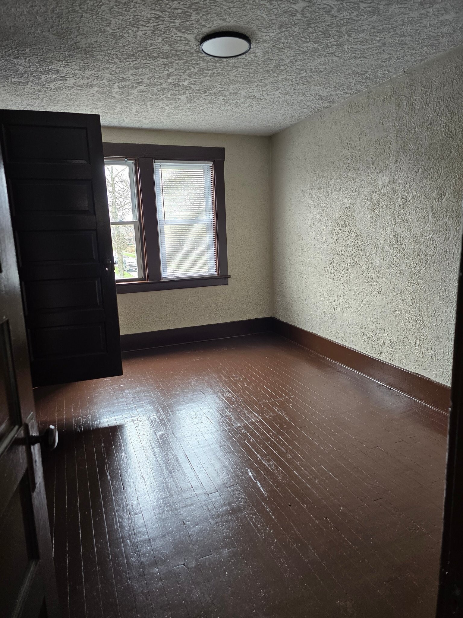 Building Photo - 3931 Bell St