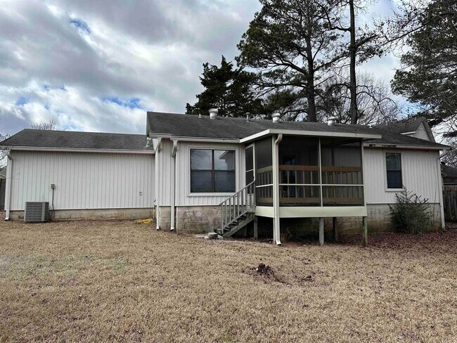 Building Photo - 1608 Waldron Cove