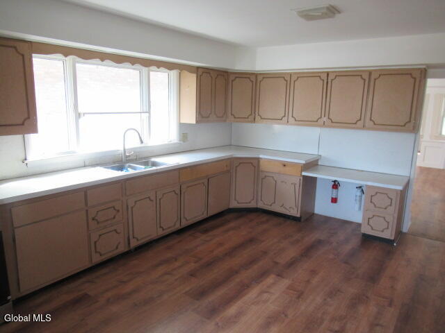 Building Photo - 1549 Chrisler Ave