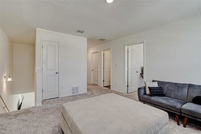 Building Photo - 707 Redfish Ln