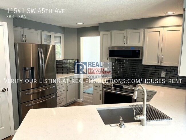 Building Photo - 11541 SW 45th Ave