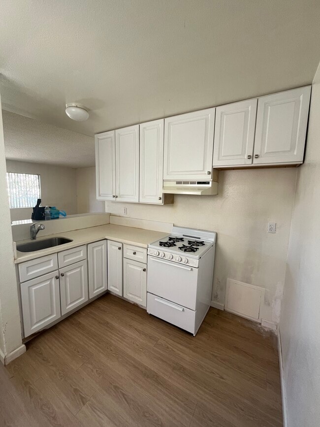 Building Photo - 11438 Killion St