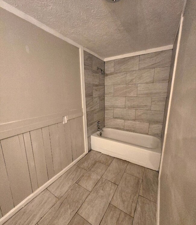 Building Photo - 515 Tuskegee St