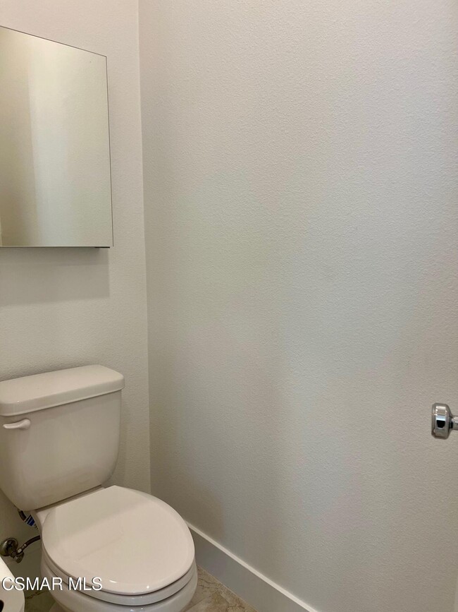 Building Photo - 779 Edward Scholle Dr