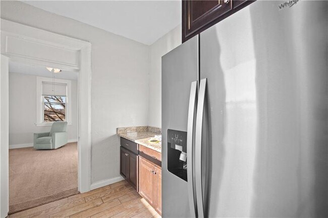 Building Photo - 3053 Brereton St