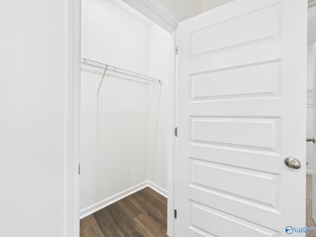 Building Photo - 237 Murphy Ln