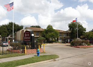 Building Photo - Rock Springs Apartments