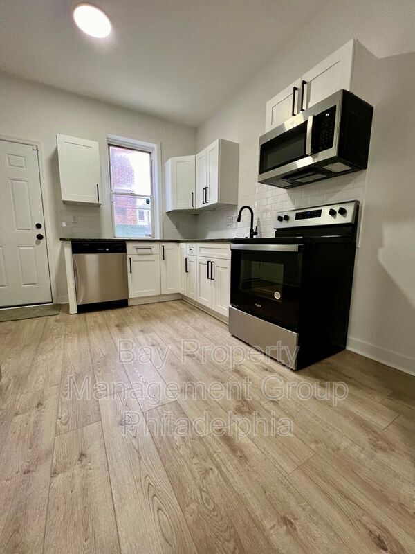 Building Photo - 1917 S Cecil St