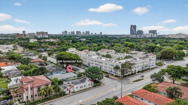 Building Photo - 349 Santander Ave