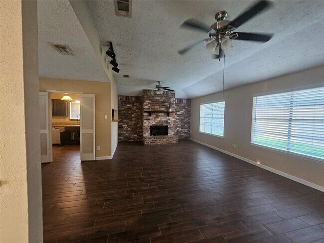 Building Photo - 22218 Spring Gate Dr