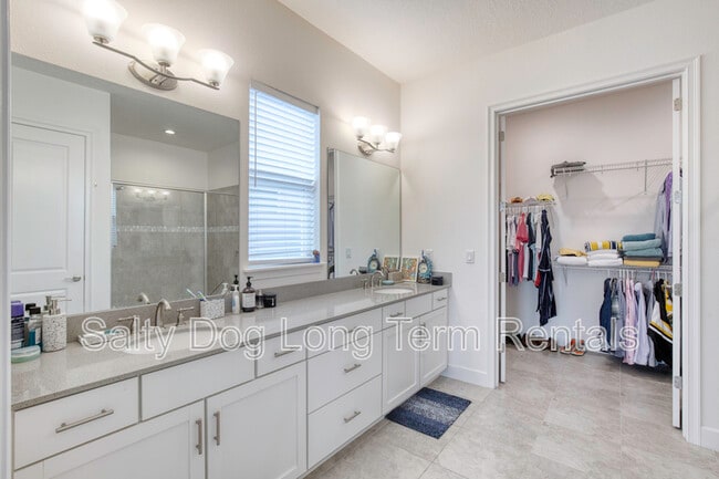 Building Photo - 394 Aquamarine Wy