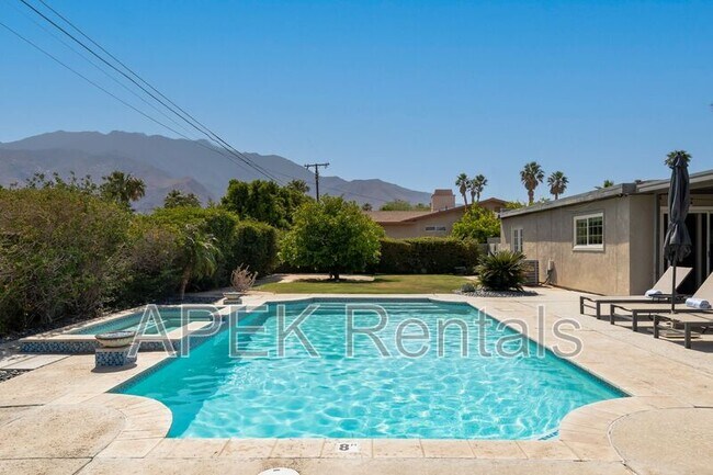 Building Photo - 2415 E Finley Rd