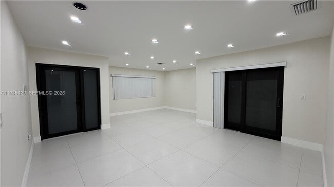 Building Photo - 10553 SW 22nd Terrace