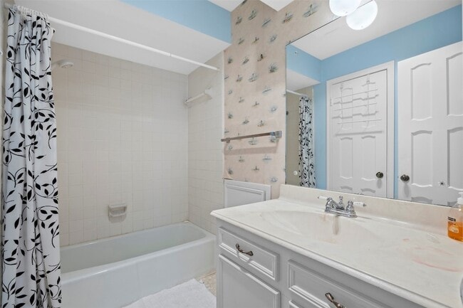 Building Photo - 10507 Cypresswood Dr