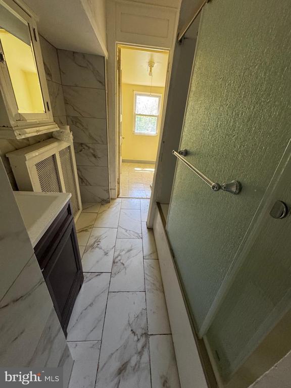 Building Photo - 69 S 7th St