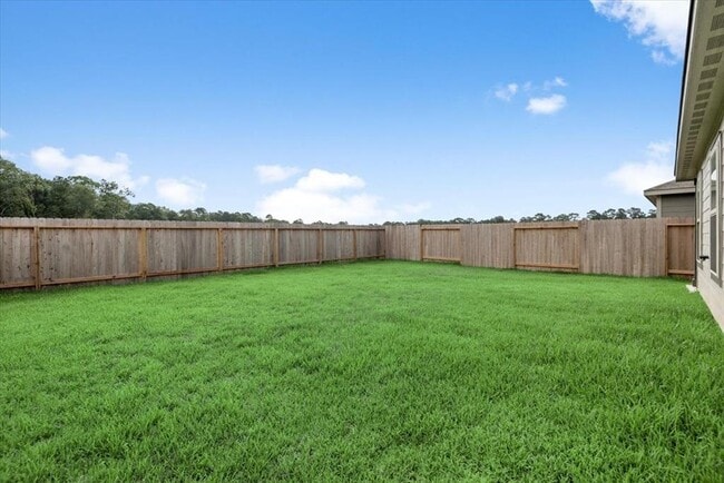 Building Photo - 13567 bay springs drive