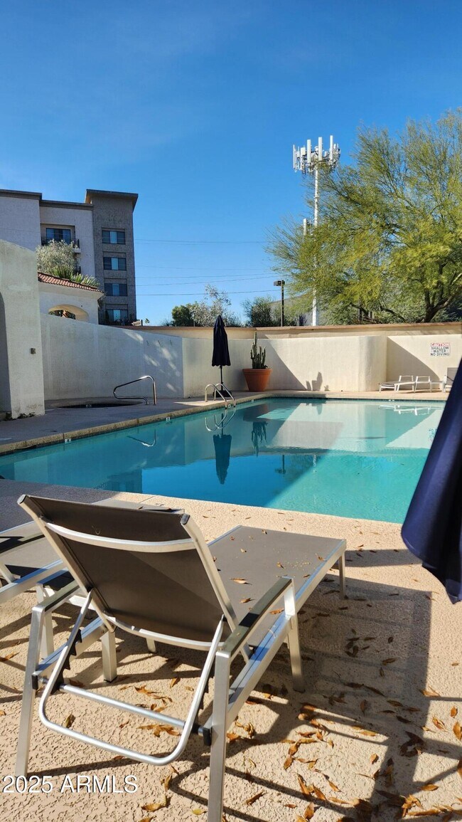 Building Photo - 4330 N 5th Ave