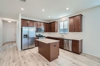 Building Photo - 190 Purple Heart Dr