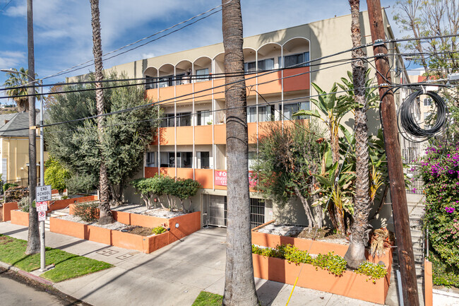 Building Photo - Hacienda Apartments