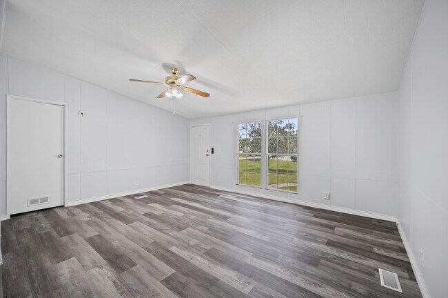 Building Photo - 16331 Texas Star Ct