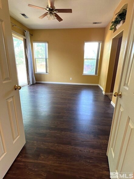 Building Photo - 3340 Sansol Ct