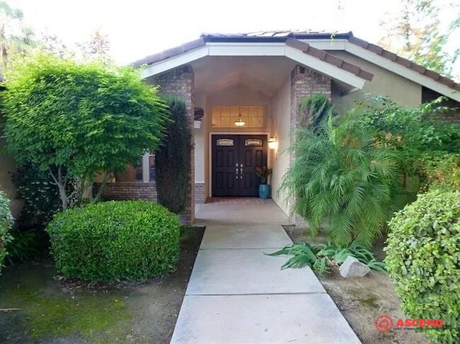 Building Photo - Beautiful Home Located In The Southwest!
