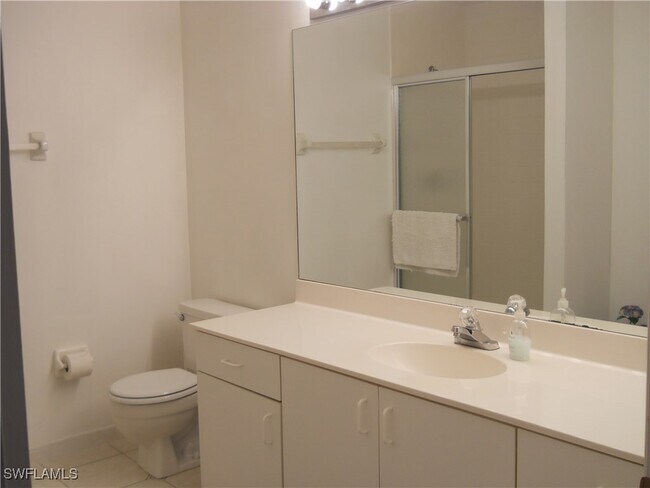 Building Photo - 7818 Emerald Cir