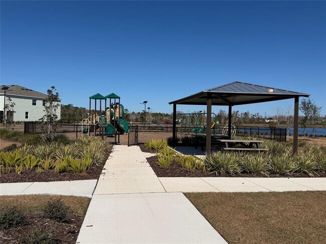 Building Photo - 17212 English Chestnut Wy