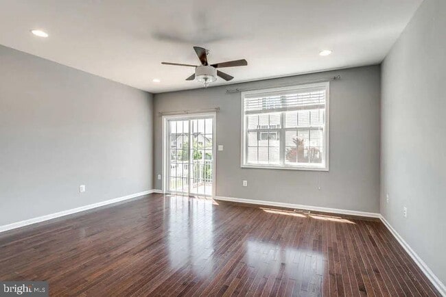 Building Photo - 43217 Whelplehill Terrace