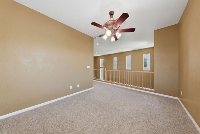 Building Photo - Spacious Summerlin Gem with Loft and Balcony Suite