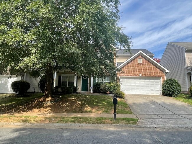 Building Photo - Stunning 5-bedroom, 2.5-bathroom home | Lo...