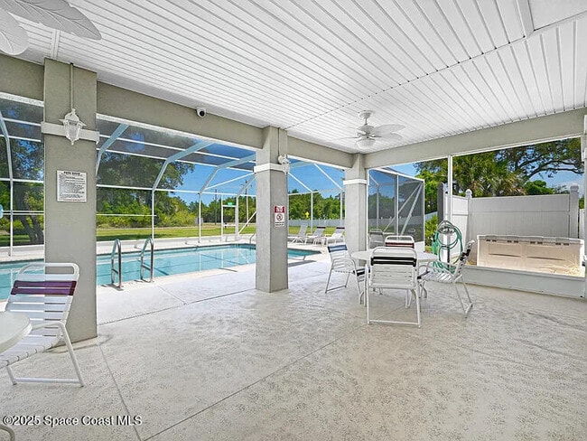 Building Photo - 2240 Spring Creek Cir