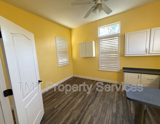 Building Photo - 6832 Salvaterra Cir