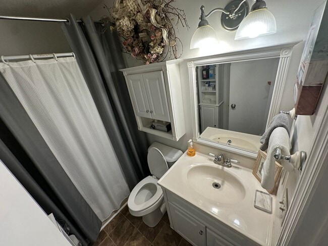 Building Photo - FULLY FURNISHED, SINGLE-FAMILY HOME IN NOR...