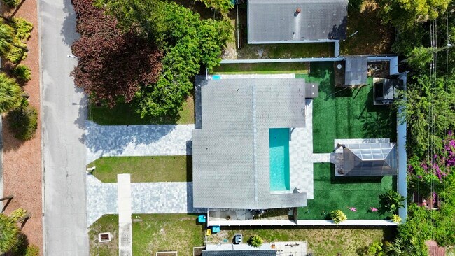 Building Photo - 210 Ocean Pkwy